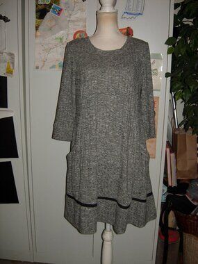 Chris McLaughlin pocket dress 12